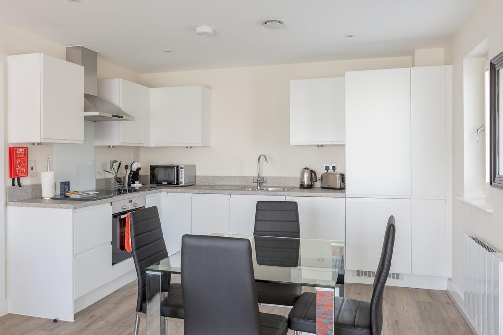 House Of Fisher- Solstice House Apartments Farnborough  Exteriér fotografie