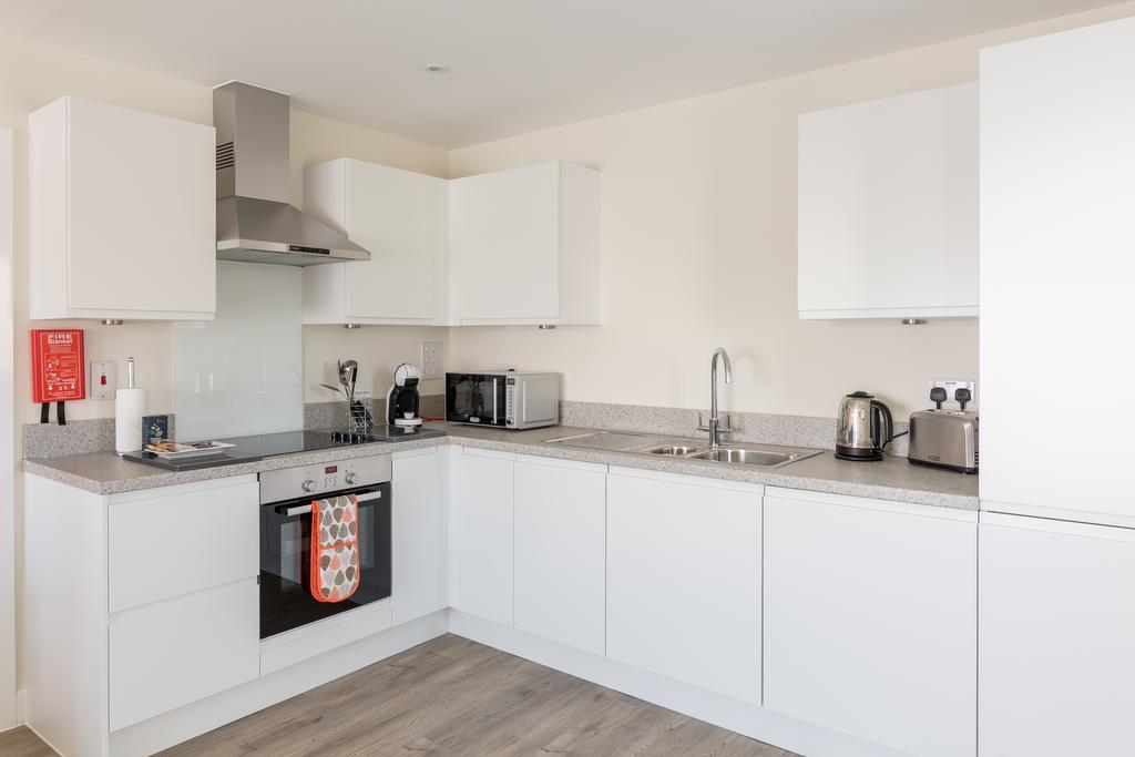 House Of Fisher- Solstice House Apartments Farnborough  Exteriér fotografie