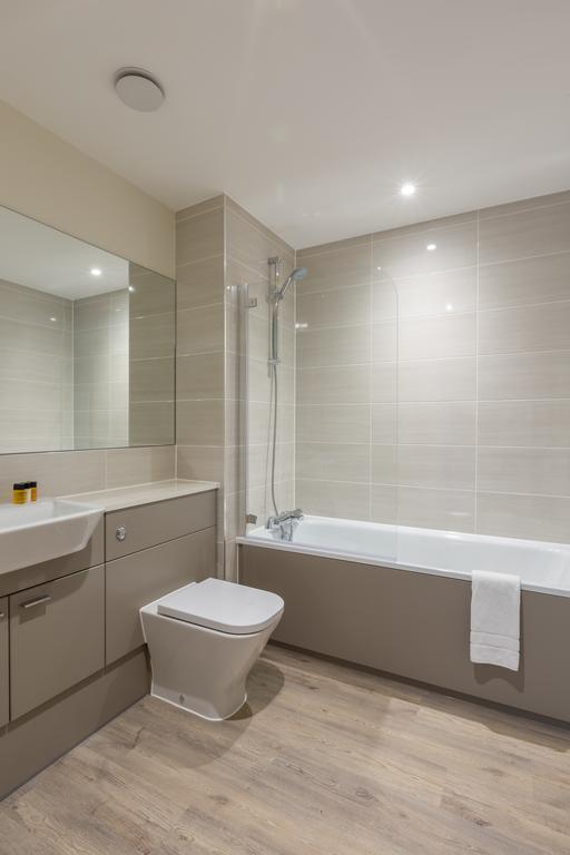 House Of Fisher- Solstice House Apartments Farnborough  Exteriér fotografie